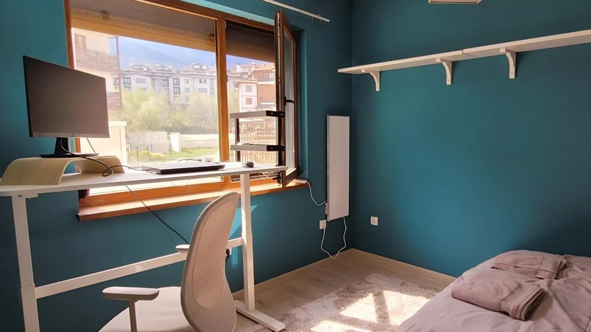 Apartment Large Stylish 2-Bedroom Apt, 2Min Walk To Ski Path, 7-8Min Walk To Gondola Bansko
